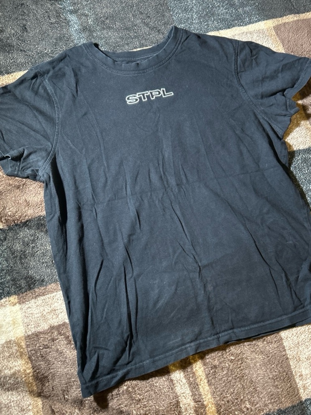 Black shirt